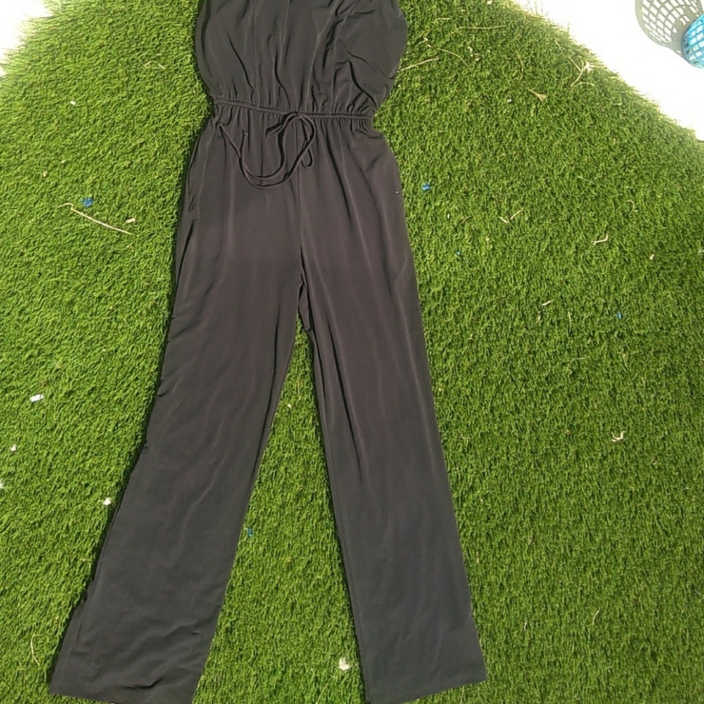 Jumpsuit - Picture 2 of 3
